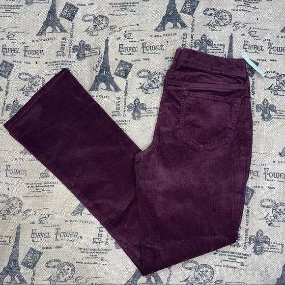 Old Navy Sweetheart NWT! Pop-Color Corduroy Flare Pant Size 4 - Picture 1 of 13